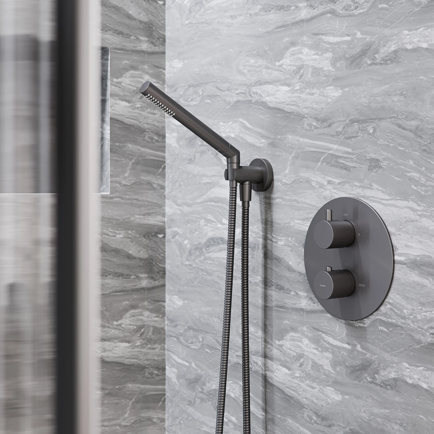 coude du pommeau de douche