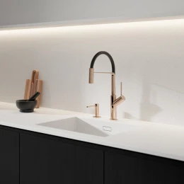 kitchen tap with pull-out spout