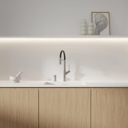 kitchen tap with pull-out spout
