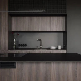 kitchen tap with pull-out spout